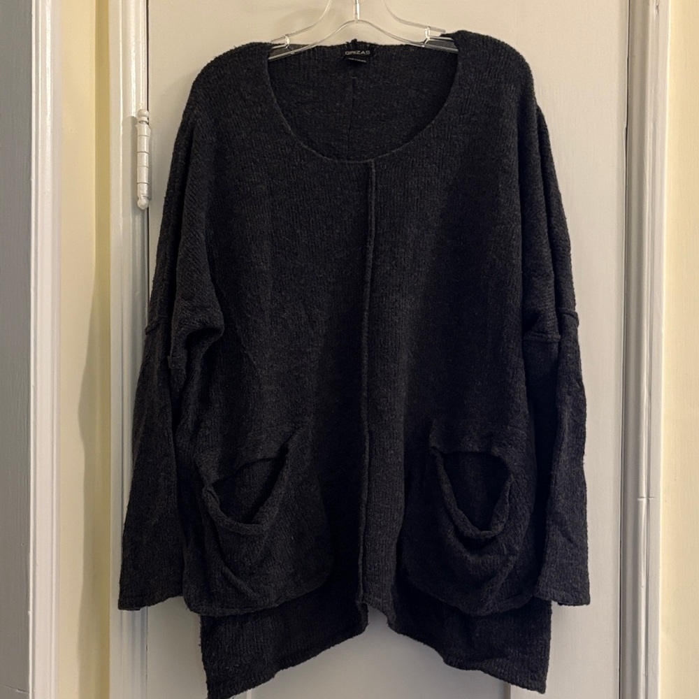 Grizas Charcoal Slouchy Pullover with Pockets Size L